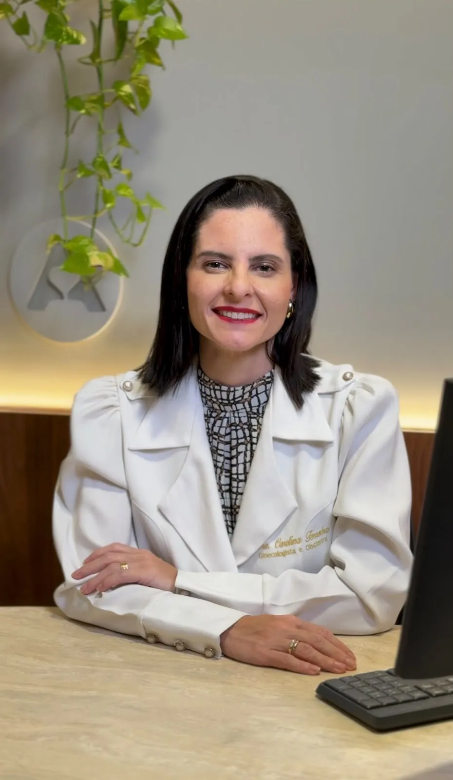 Foto de Dra. Carolina Carmo — Ginecologia e Obstetrícia